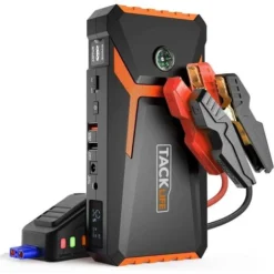 TACKLIFE Avviatore Di Emergenza, 800A 18000mAh, Uscita Morsetti 12V, 2 Uscite USB(5V/9V), QC Carica Rapida, Luce LED, Display LCD, EVA Valigia, Avviatore Batteria Auto(Fino A 7,0L Gas O 5,5 L Diesel)-T8