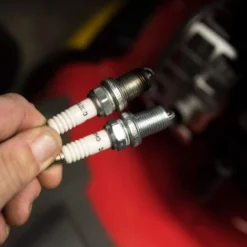 Briggs And Stratton Candela Originale Briggs & Stratton 992300C, Nero, 1 Pz -TopAuto Ricambi Italia 95807632 3