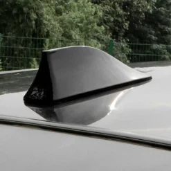 Antenna Universale Per Auto Con Pinna Di Squalo - Antenna Radio FM/AM Con Base Adesiva Impermeabile Per Furgone SUV Per Auto (grigio)